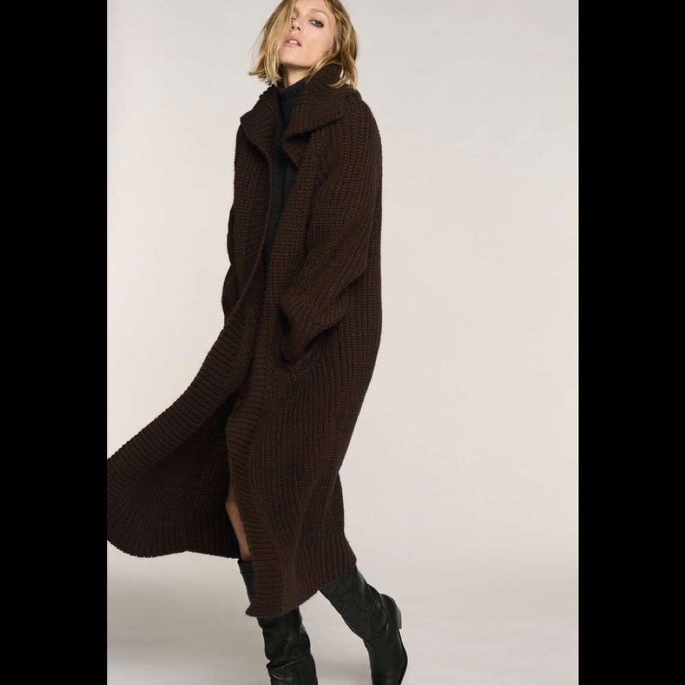 Zara WIDE LAPEL COAT SIZE S